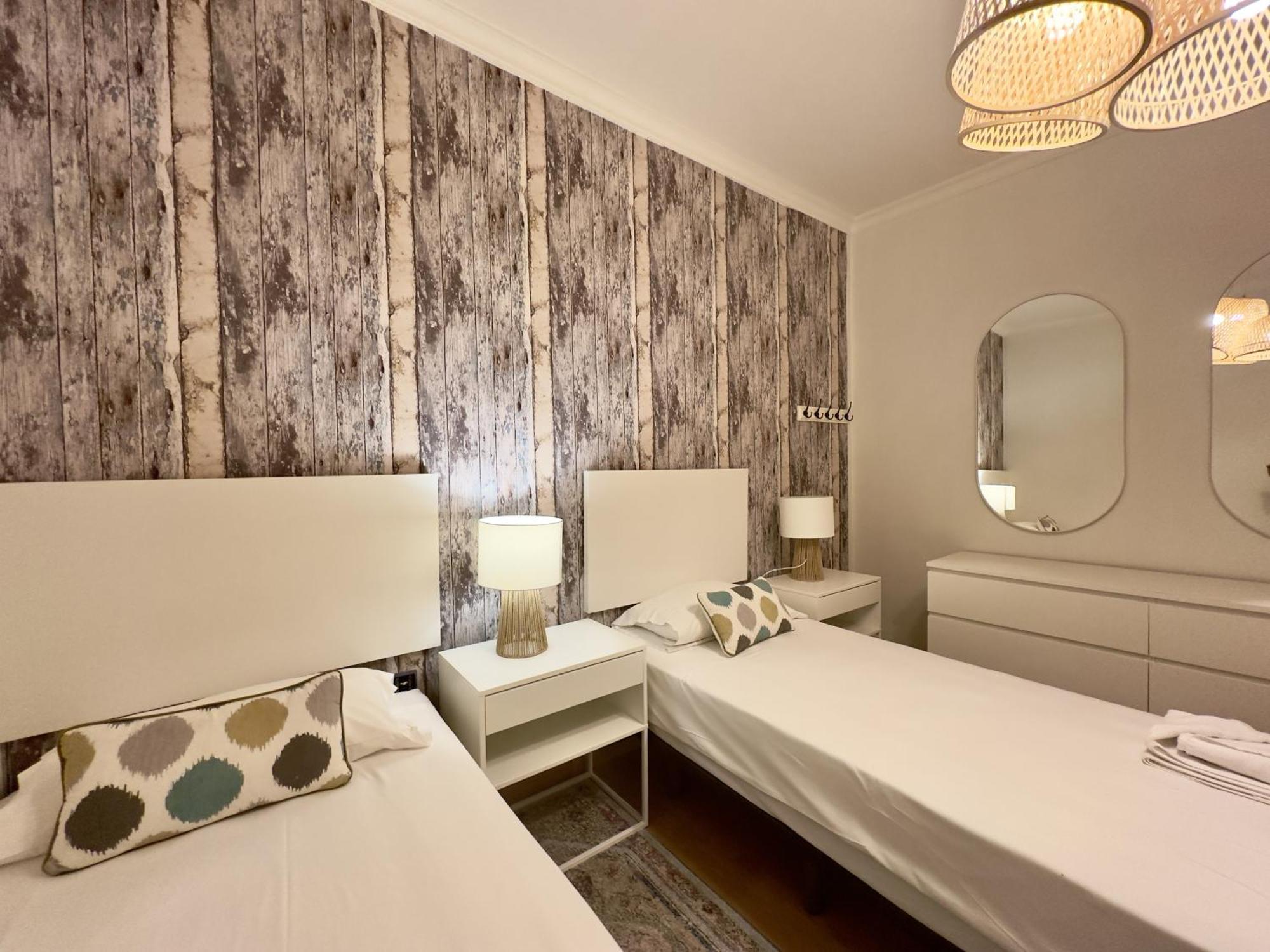Urbe10 Plaza De Uncibay 3 Bedrooms Apatment Málaga Dış mekan fotoğraf